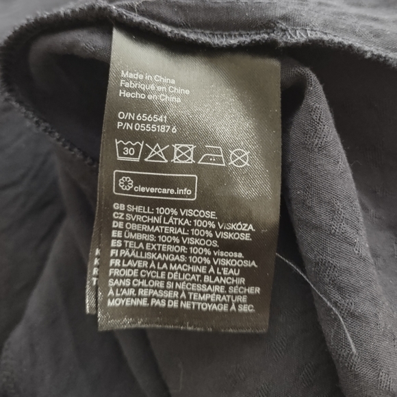 H&M black button front dress - Picture 4 of 6